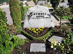 Grabmal Elze Steinmetz Elze, Aussentreppe Naturstein Treppe Salzhemmendorf, Gronau K�chenarbeitsplatten Granit