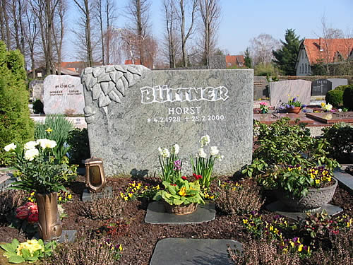 Grabmal Elze Steinmetz Elze, Aussentreppe Naturstein Treppe Salzhemmendorf, Gronau K�chenarbeitsplatten Granit